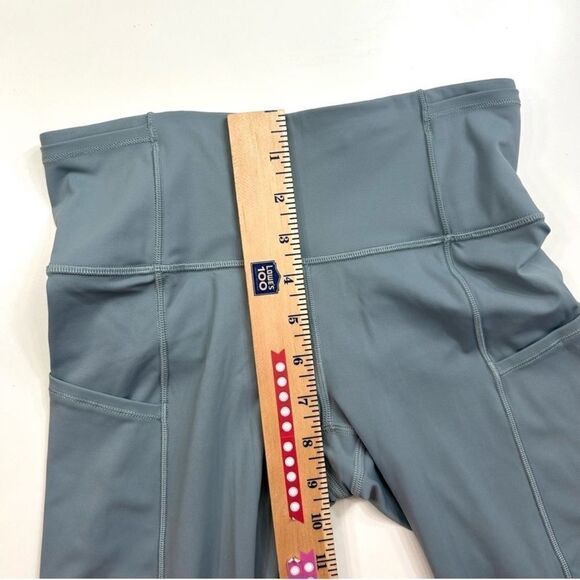 Lululemon Fast and Free Crop 19" Blue Cast Non Reflective Leggings - Picture 12 of 15